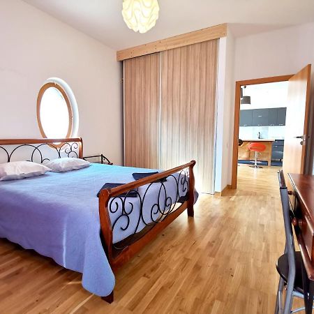 Brivibas Center Apartments ريغا المظهر الخارجي الصورة