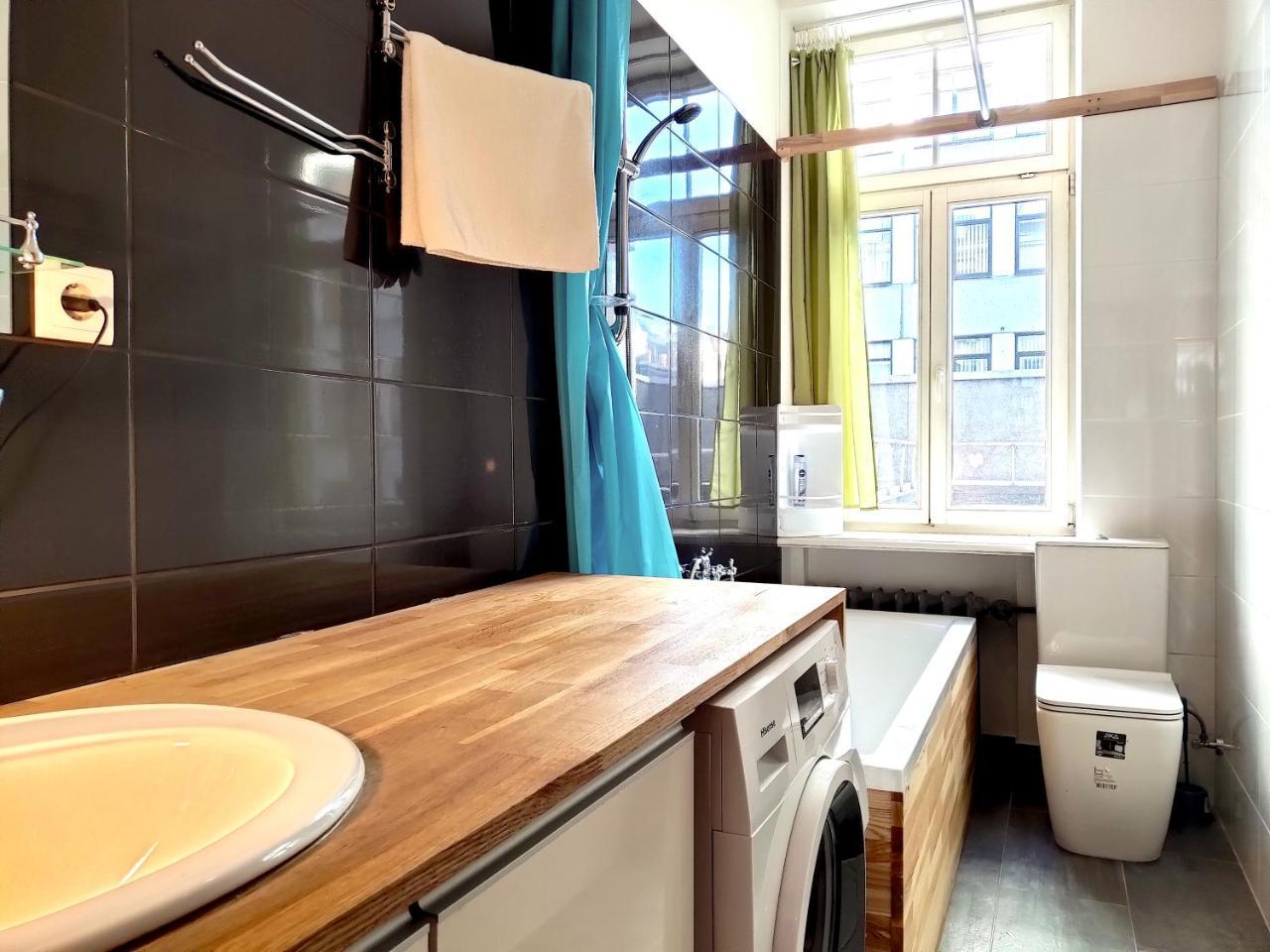 Brivibas Center Apartments ريغا المظهر الخارجي الصورة